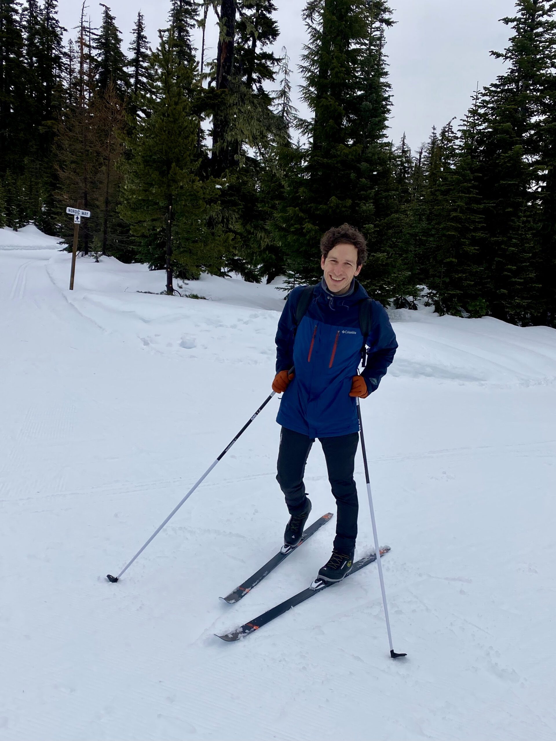 Daniel Adler skiing
